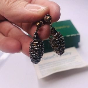 Vtg Natures Jewelry Pinecone pine cone Dangle Earrings 24K Gold Overlay